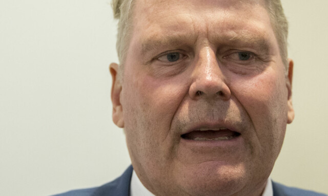 - Det er ingen krise i landet. Velgerne vil ikke forstå at vi feller Erna